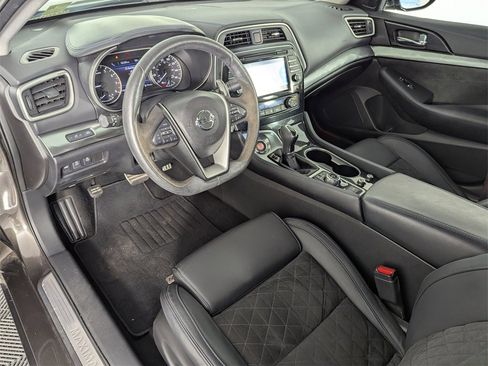 Used 2016 Nissan Maxima SR image 11