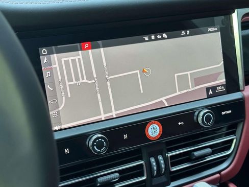 Certified 2026 Porsche Macan Turbo image 23