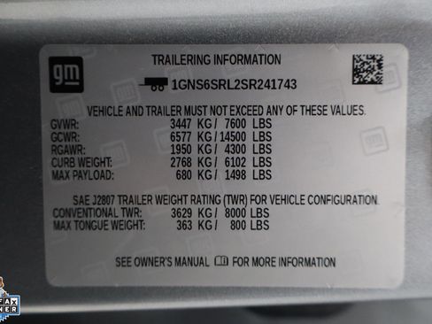 Used 2025 Chevrolet Tahoe Premier AWD/4WD image 35