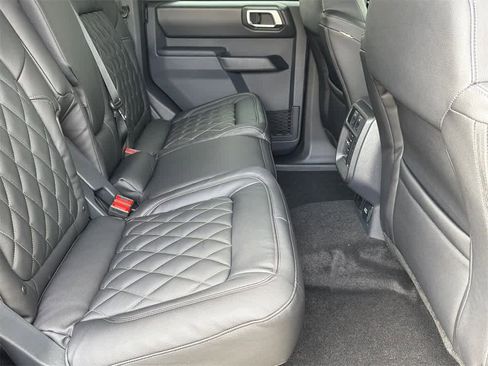 New 2025 Ford Bronco Outer Banks image 14