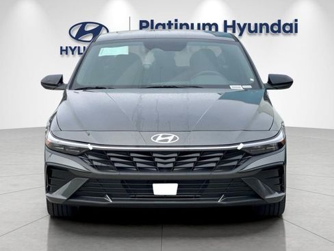 New 2026 Hyundai Elantra SEL Sport Premium FWD image 9