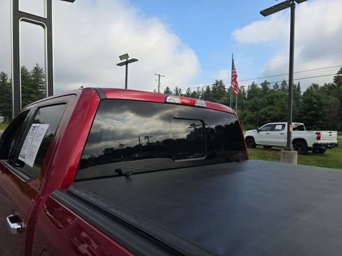 Used 2018 Ford F150 XLT w/ Equipment Group 302A Luxury AWD/4WD image 11