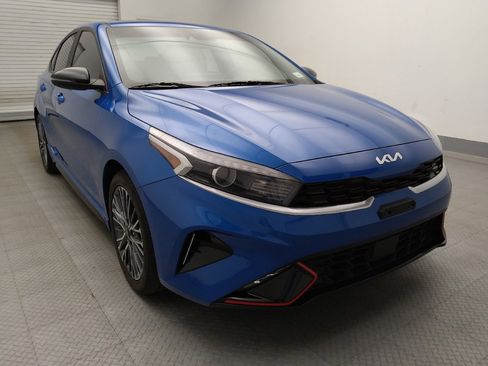 Used 2023 Kia Forte GT-Line w/ GT-Line Premium Package FWD image 13