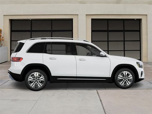 New 2025 Mercedes-Benz GLB 250 image 55