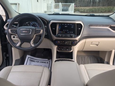 Used 2023 GMC Acadia Denali w/ Denali Ultimate Package image 18