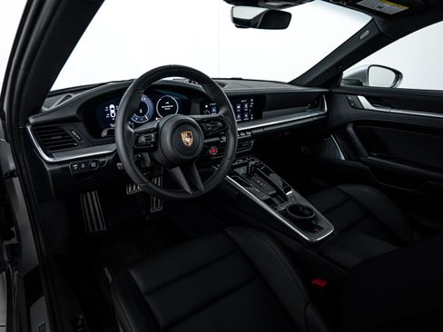 Certified 2025 Porsche 911 Carrera S RWD image 4