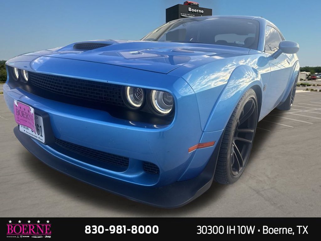 Used 2023 Dodge Challenger R/T Scat Pack RWD image 3