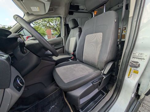 Used 2023 Ford Transit Connect XL FWD image 16
