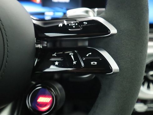 Used 2025 Mercedes-Benz G 63 AMG 4MATIC image 12