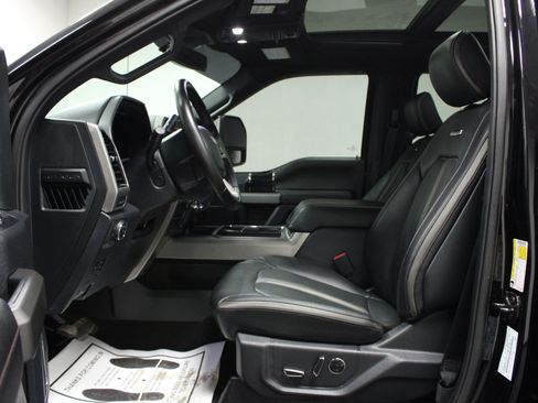 Used 2022 Ford F350 Platinum AWD/4WD image 12