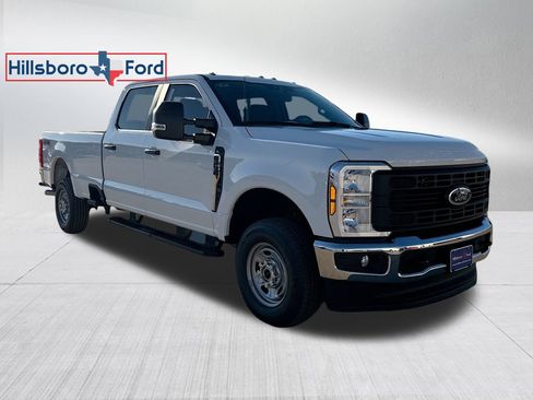 New 2026 Ford F250 XL w/ XL Driver Assist Package image 4