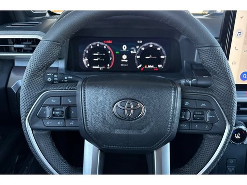 New 2026 Toyota Tacoma TRD Off-Road AWD/4WD image 24