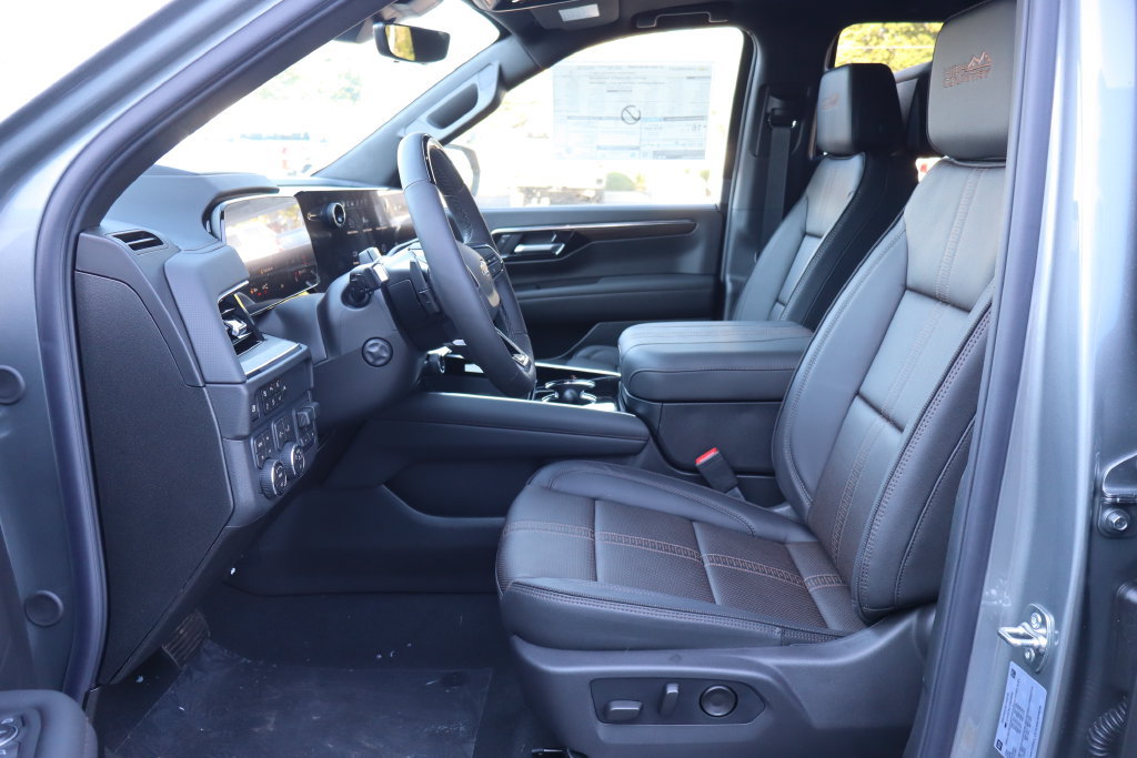 New 2027 Chevrolet Tahoe High Country AWD/4WD image 5