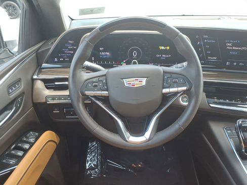 Used 2023 Cadillac Escalade Sport w/ Touring Package AWD/4WD image 8