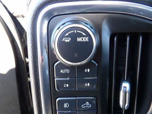 Used 2020 Chevrolet Silverado 1500 RST w/ All-Star Edition image 28