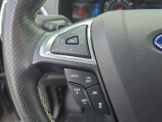 Used 2024 Ford Edge ST w/ Equipment Group 401A AWD/4WD image 17