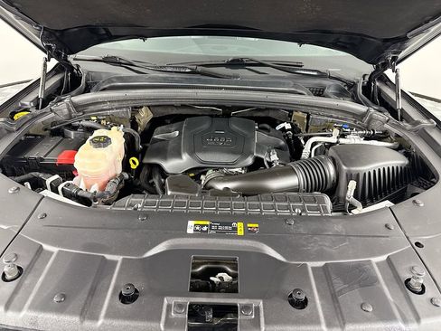 Used 2021 Jeep Grand Cherokee L Overland w/ Luxury Tech Group IV image 33