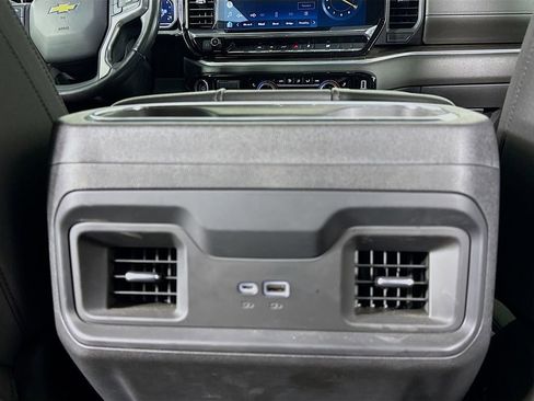 Used 2022 Chevrolet Silverado 1500 LT w/ Protection Package image 25