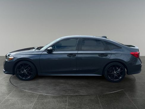 Used 2023 Honda Civic Sport image 5