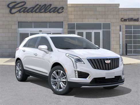 New 2026 Cadillac XT5 Premium Luxury w/ LPO, Floor Liner Package image 7