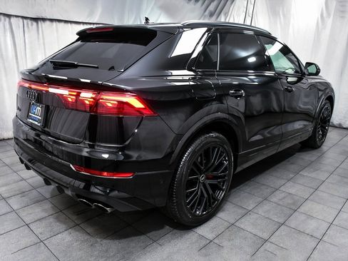 Used 2024 Audi SQ8 Prestige w/ Prestige Package image 6