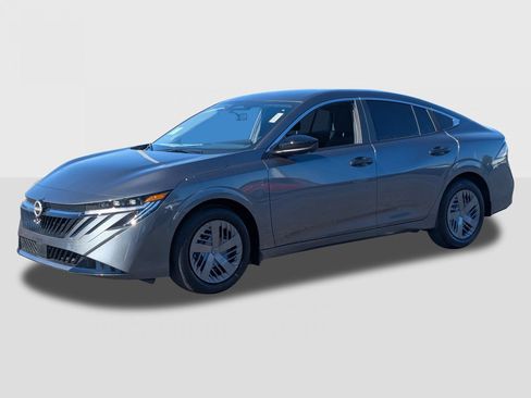 New 2026 Nissan Sentra SR FWD image 1