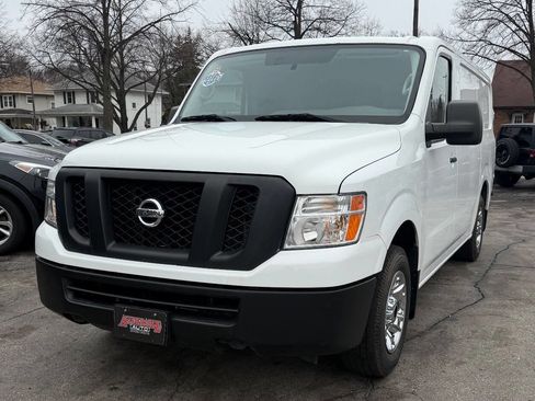 Used 2018 Nissan NV 2500 SV RWD image 5