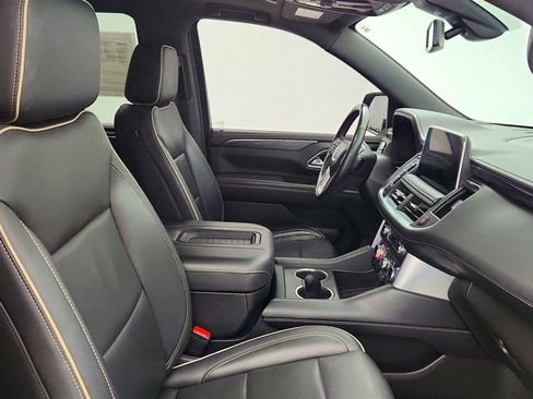 Used 2021 GMC Yukon SLT w/ SLT Premium Package image 26