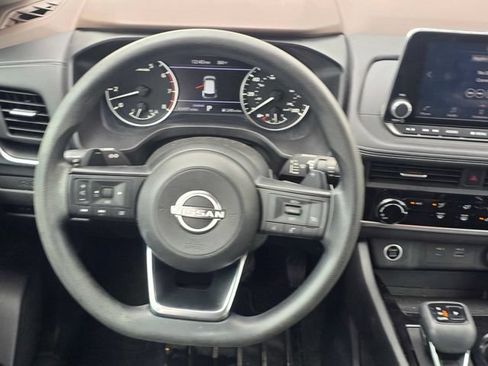 Used 2022 Nissan Rogue S FWD image 15
