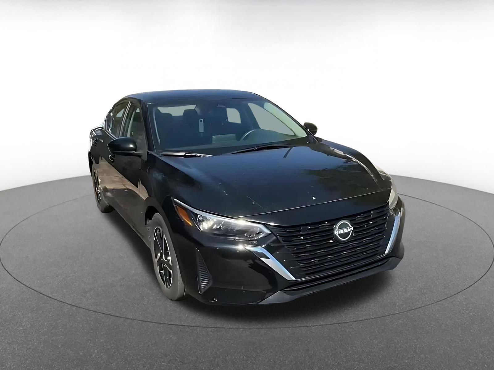 Used 2025 Nissan Sentra SV FWD image 3