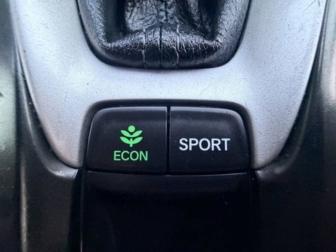 Used 2018 Honda Accord Touring image 57