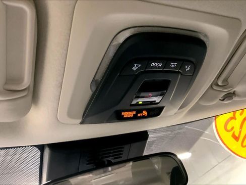 Used 2023 Toyota Corolla LE FWD image 34