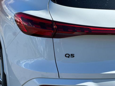 New 2025 Audi Q5 Premium Plus AWD/4WD image 23