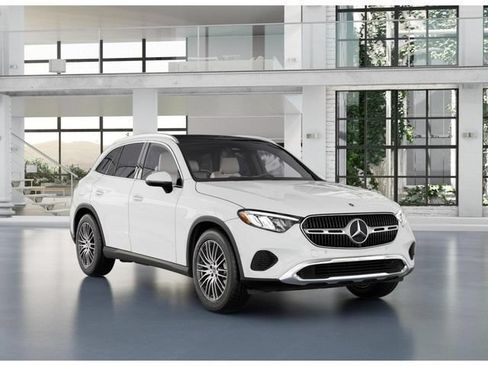 Used 2026 Mercedes-Benz GLC 300 4MATIC image 10
