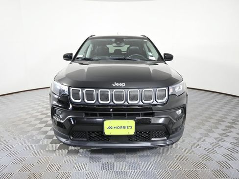 Used 2022 Jeep Compass Latitude AWD/4WD image 10