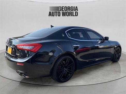 Used 2015 Maserati Ghibli RWD image 8