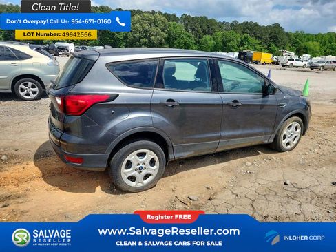 Used 2019 Ford Escape S image 4