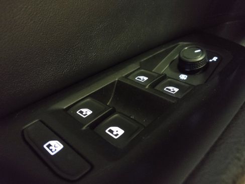 Used 2019 Volkswagen Arteon SE AWD/4WD image 27