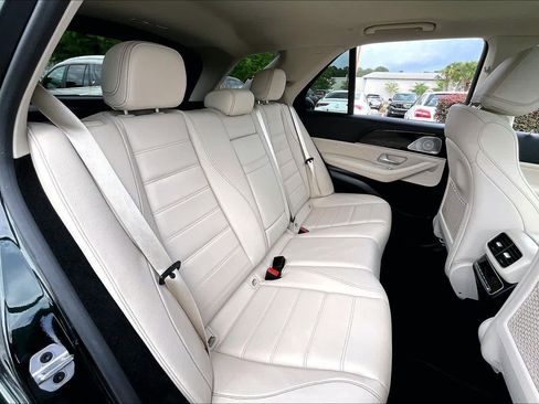 Used 2022 Mercedes-Benz GLE 350 image 21