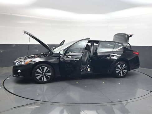 Used 2022 Nissan Altima 2.5 SL FWD image 36