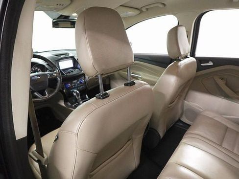 Used 2018 Ford Escape Titanium image 24