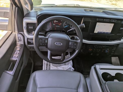 Used 2023 Ford F350 XL w/ XL Chrome Package AWD/4WD image 15