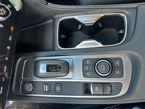 Used 2024 INFINITI QX60 Luxe w/ Vision Package FWD image 34