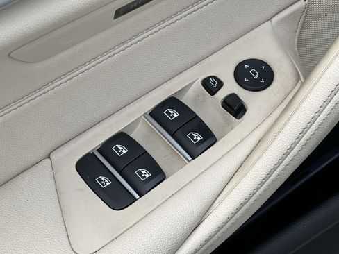 Used 2023 BMW 530i xDrive w/ Convenience Package AWD/4WD image 20