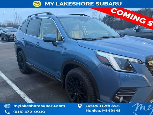 Used 2022 Subaru Forester Limited w/ Popular Package #2 image 1