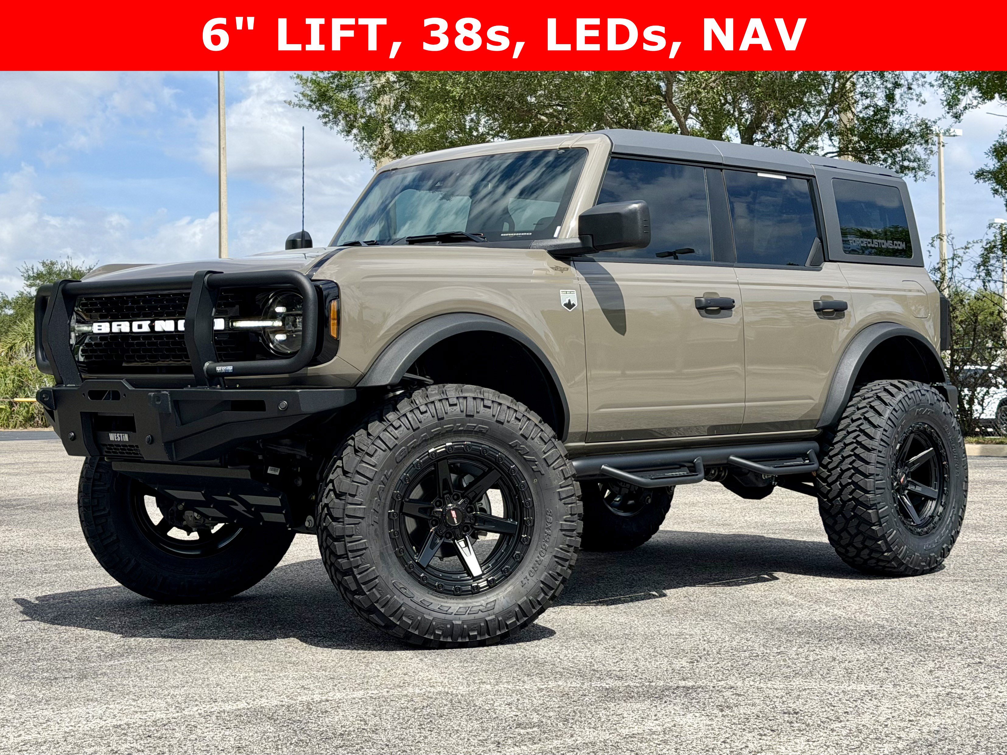 Used 2025 Ford Bronco Big Bend AWD/4WD image 1