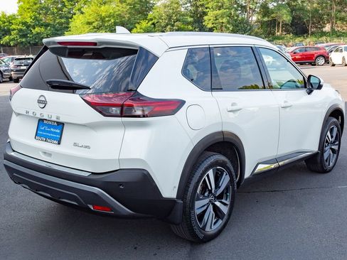 Used 2023 Nissan Rogue SL w/ SL Premium Package AWD/4WD image 14