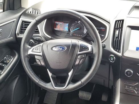 Used 2020 Ford Edge SEL w/ Convenience Package image 29
