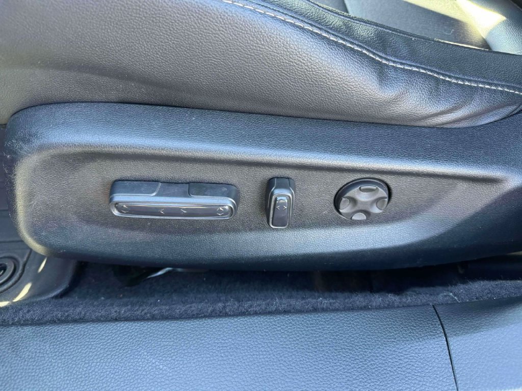 Used 2021 Honda Accord Sport image 16
