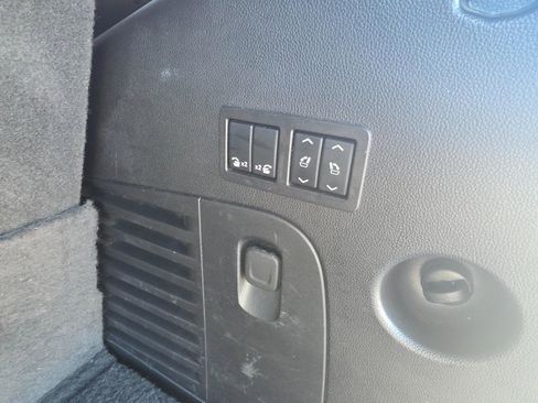 Used 2018 GMC Yukon Denali w/ Denali Ultimate Package image 15